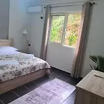 Vacation Station Sea View *